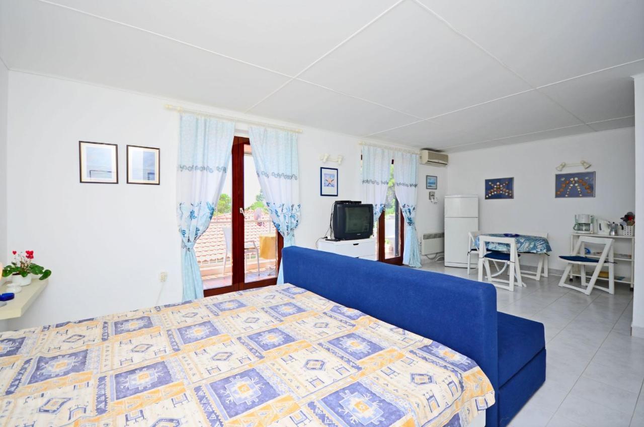 Apartment Dubravka Banjol ภายนอก รูปภาพ