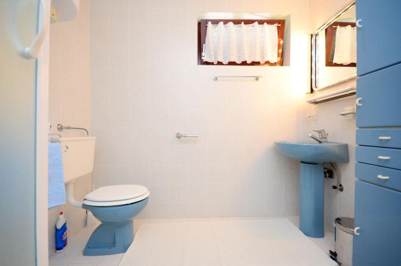 Apartment Dubravka Banjol ภายนอก รูปภาพ