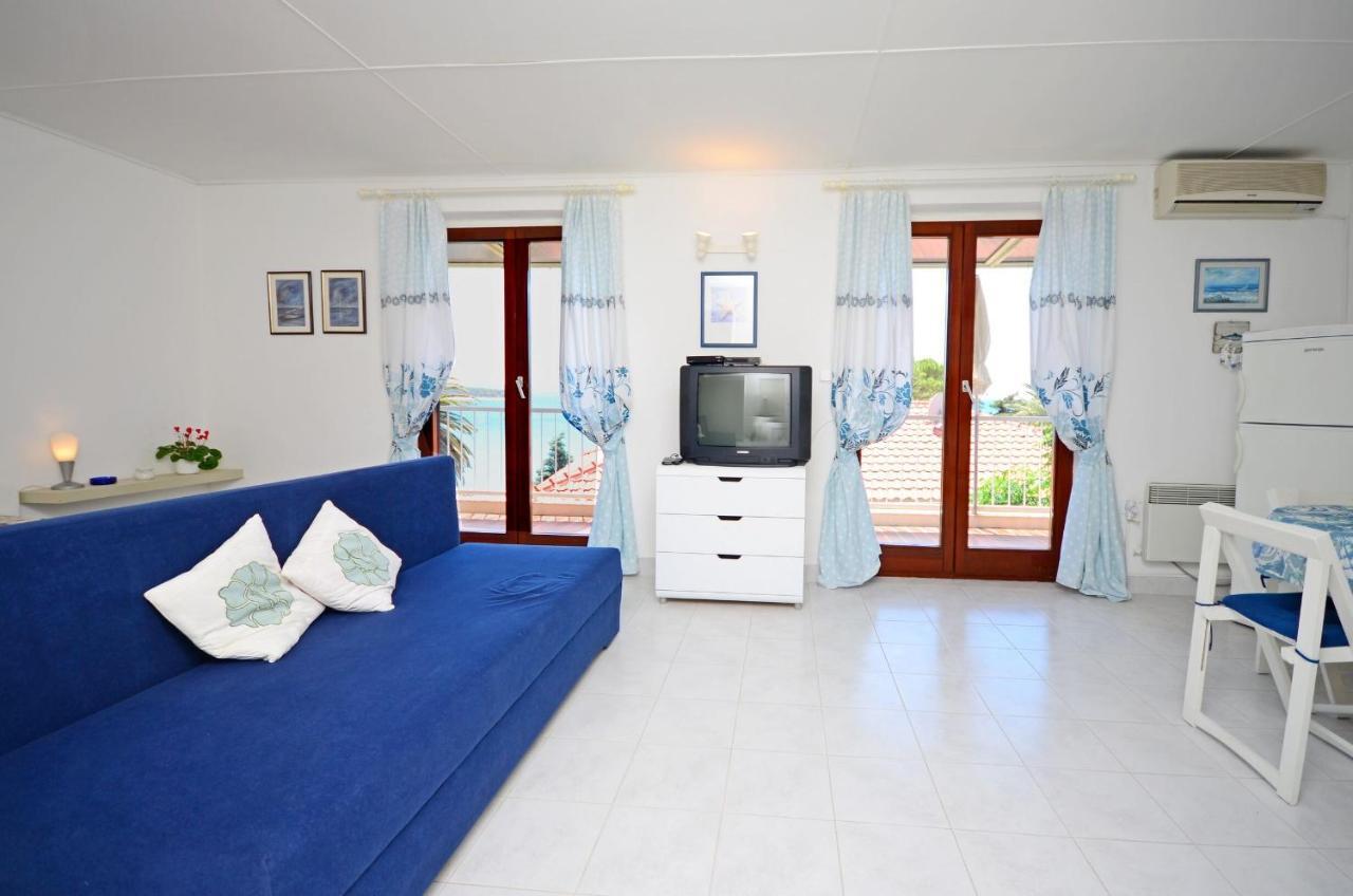 Apartment Dubravka Banjol ภายนอก รูปภาพ